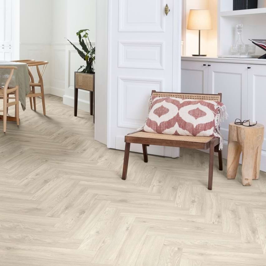 Виниловый пол Moduleo LayRed Herringbone Sierra Oak 58228 от flatbox.by