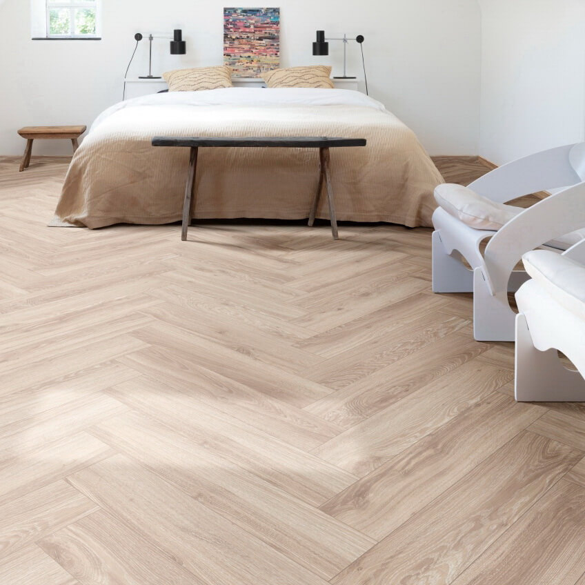 Виниловый пол Moduleo LayRed Herringbone Blackjack Oak 22205 от flatbox.by